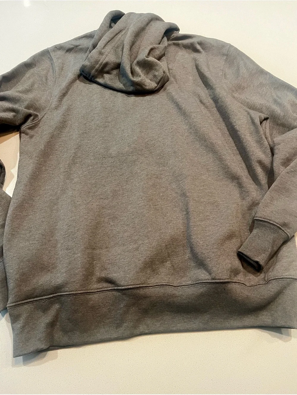 The North Face Pullover Hoodie Men’s Medium Gray Logo Sweatshirt NWT